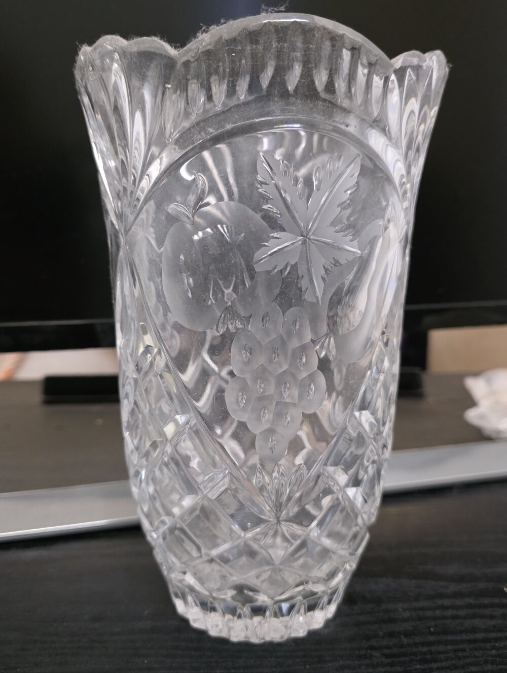 Vintage Fifth Avenue Crystal Handcut Fulll Lead Vase